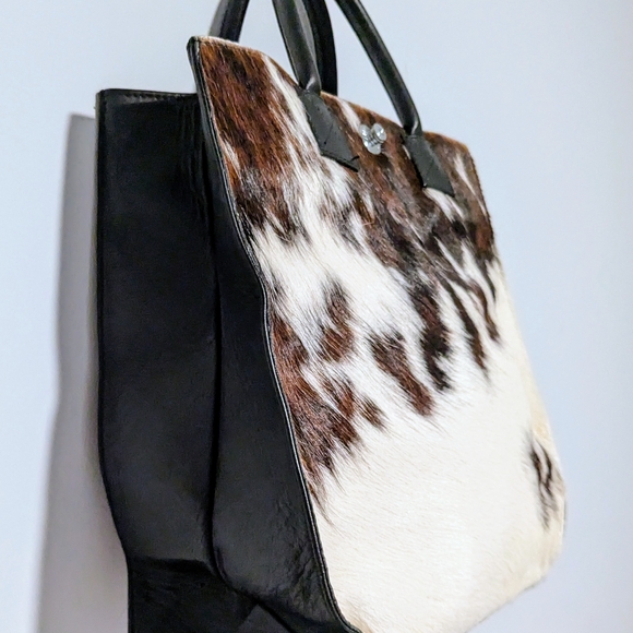 Cowhide Brown & White Women's Tote Bag - Picture 8 of 15